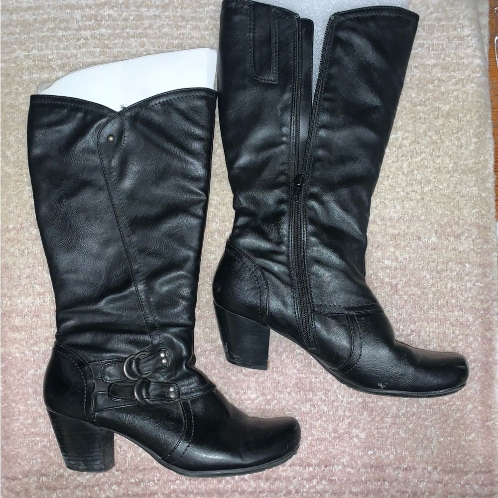 BearTrap size 8.5 Boots